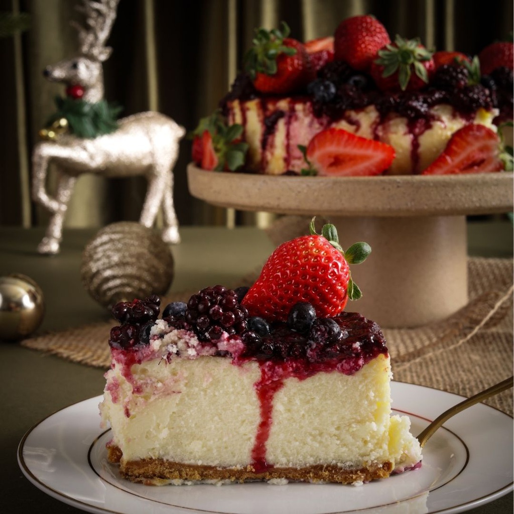 CHEESECAKE DE FRUTAS VERMELHAS