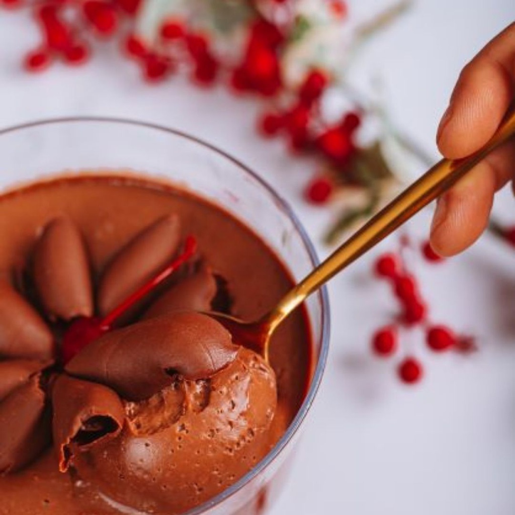 TAÇA DE MOUSSE DE CHOCOLATE
