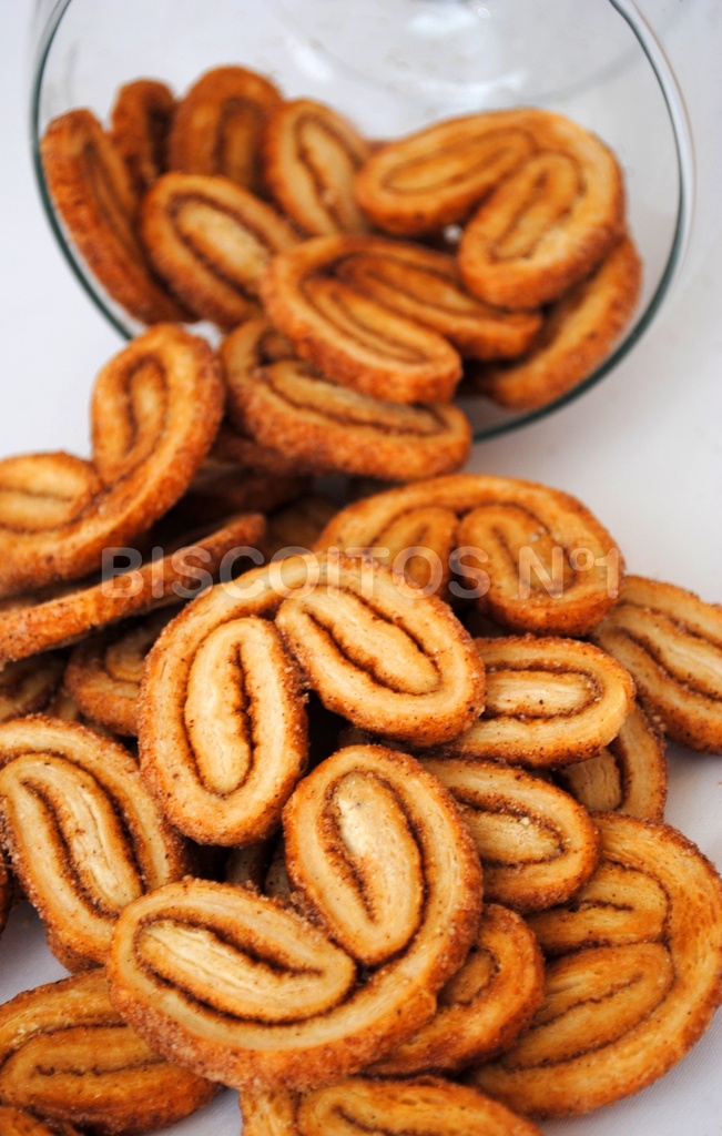 BISCOITO NÚMERO 1 &quot;PALMIER CANELA&quot; - KG