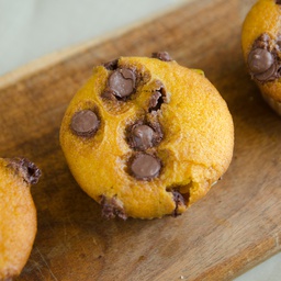 [53030] MUFFIN DE CENOURA COM GOTAS